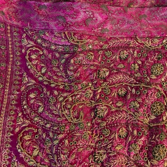 Indian Sari Silk Hand Beaded Wrap Around Skirt. OS EUC Quality Workmanship PINK! - Picture 10 of 16